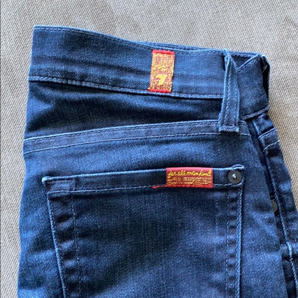 Jeans - Picture 2 of 5